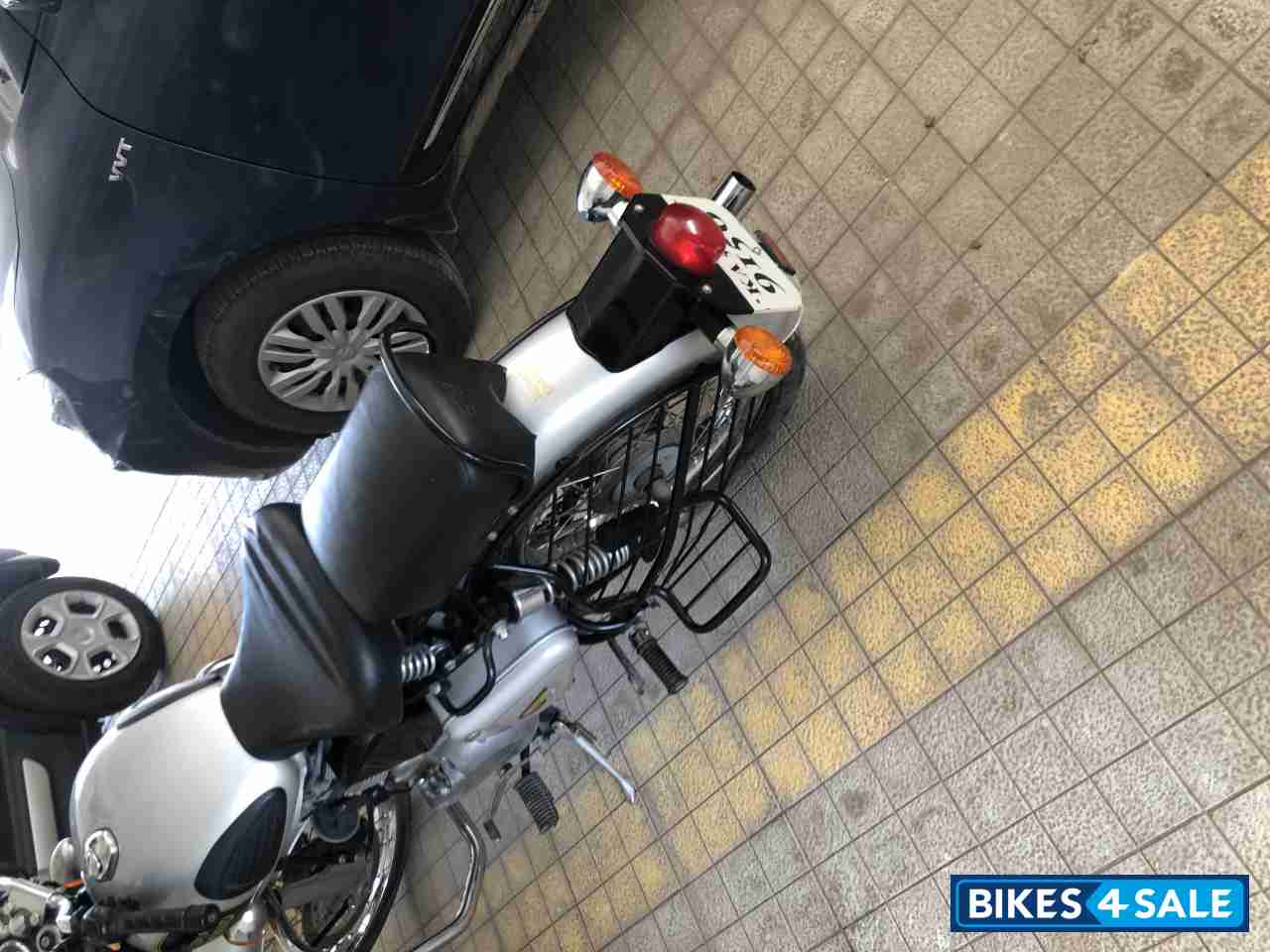 Royal Enfield Classic 350