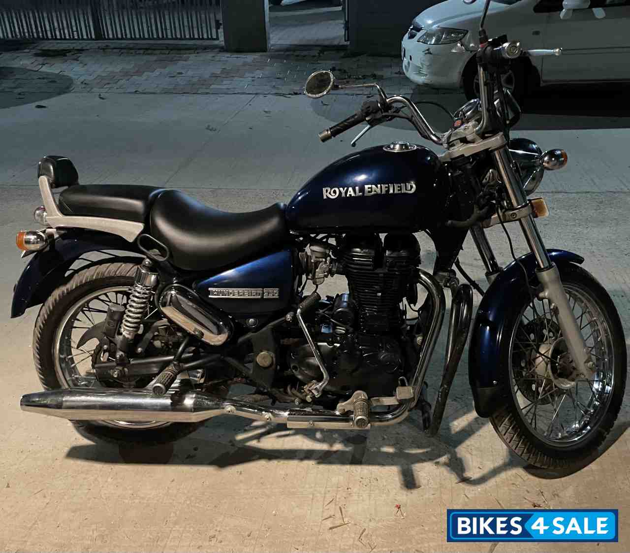 Royal Enfield Thunderbird 350