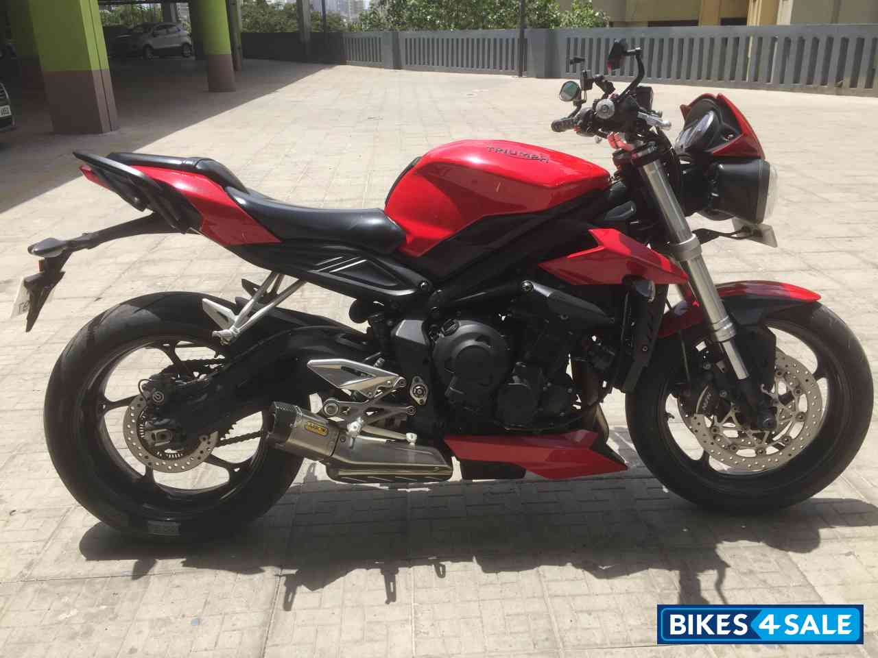 Red Triumph Street Triple S