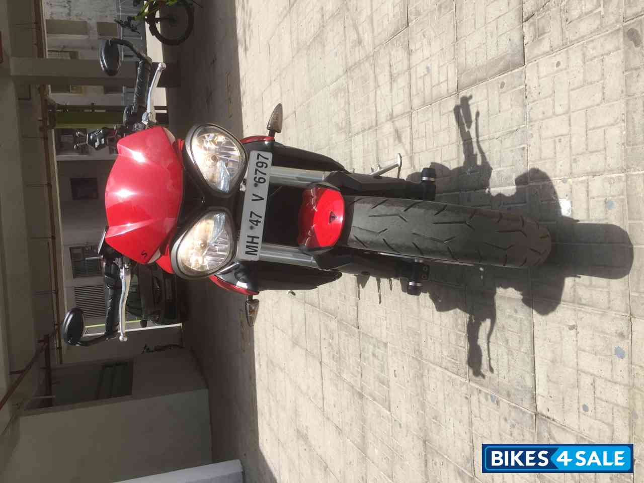 Red Triumph Street Triple S