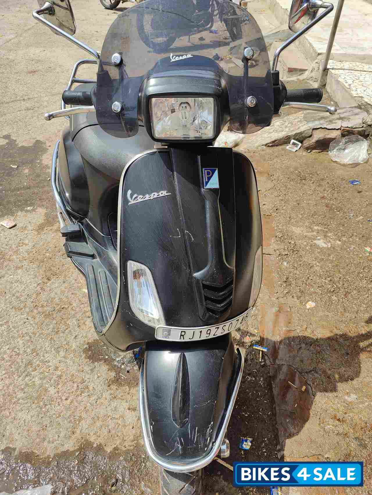 Matt Black Vespa SXL 150