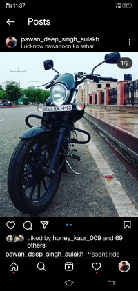 Bajaj Avenger Street 180