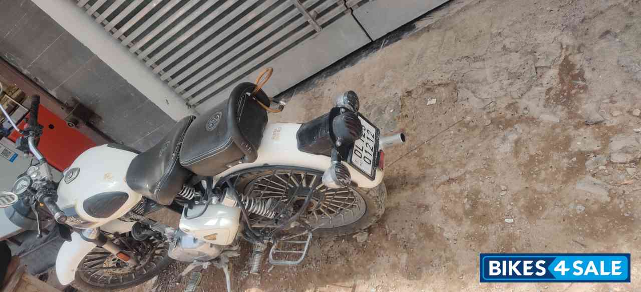 Royal Enfield Classic 350 Royal Enfield Classic 350