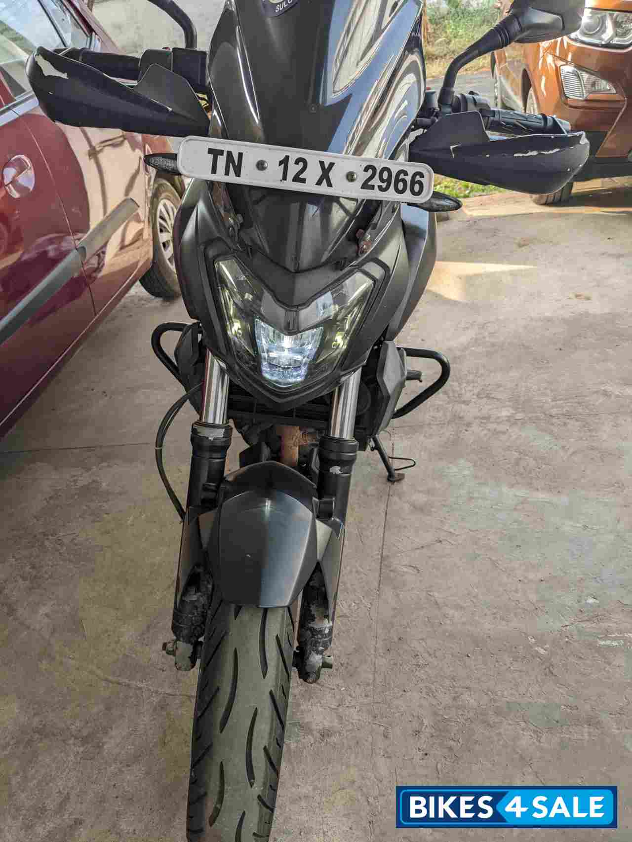 Bajaj Dominar 400