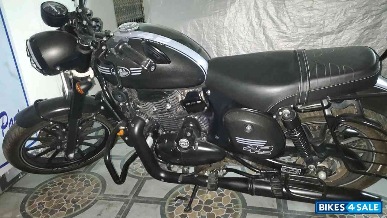 Black Jawa 42 Dual Channel ABS AllStar Black