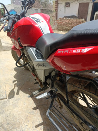 TVS Apache RTR 160 4V BS6