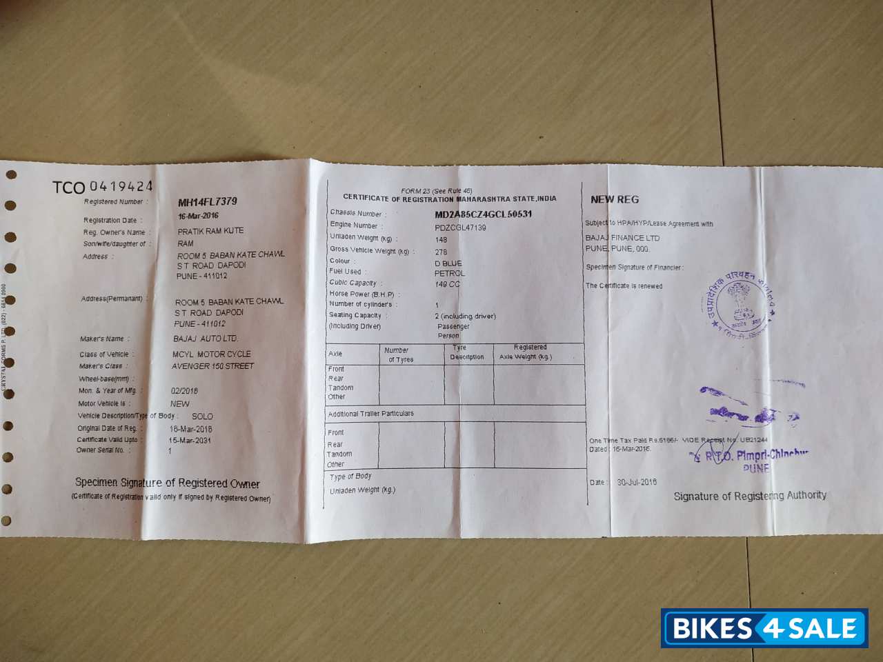 Black Bajaj Avenger Street 150