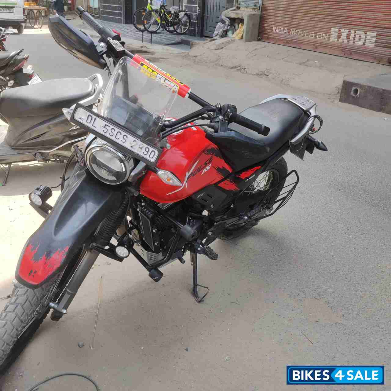 Hero XPulse 200 BS6