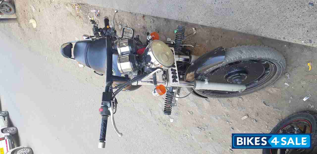 Royal Enfield Thunderbird