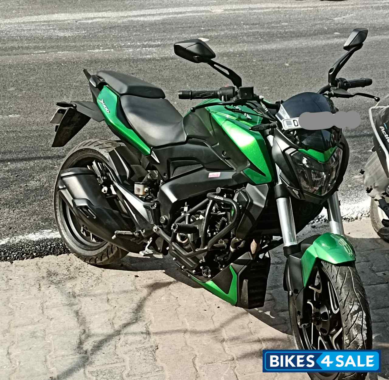 Bajaj Dominar 400 ABS BS6