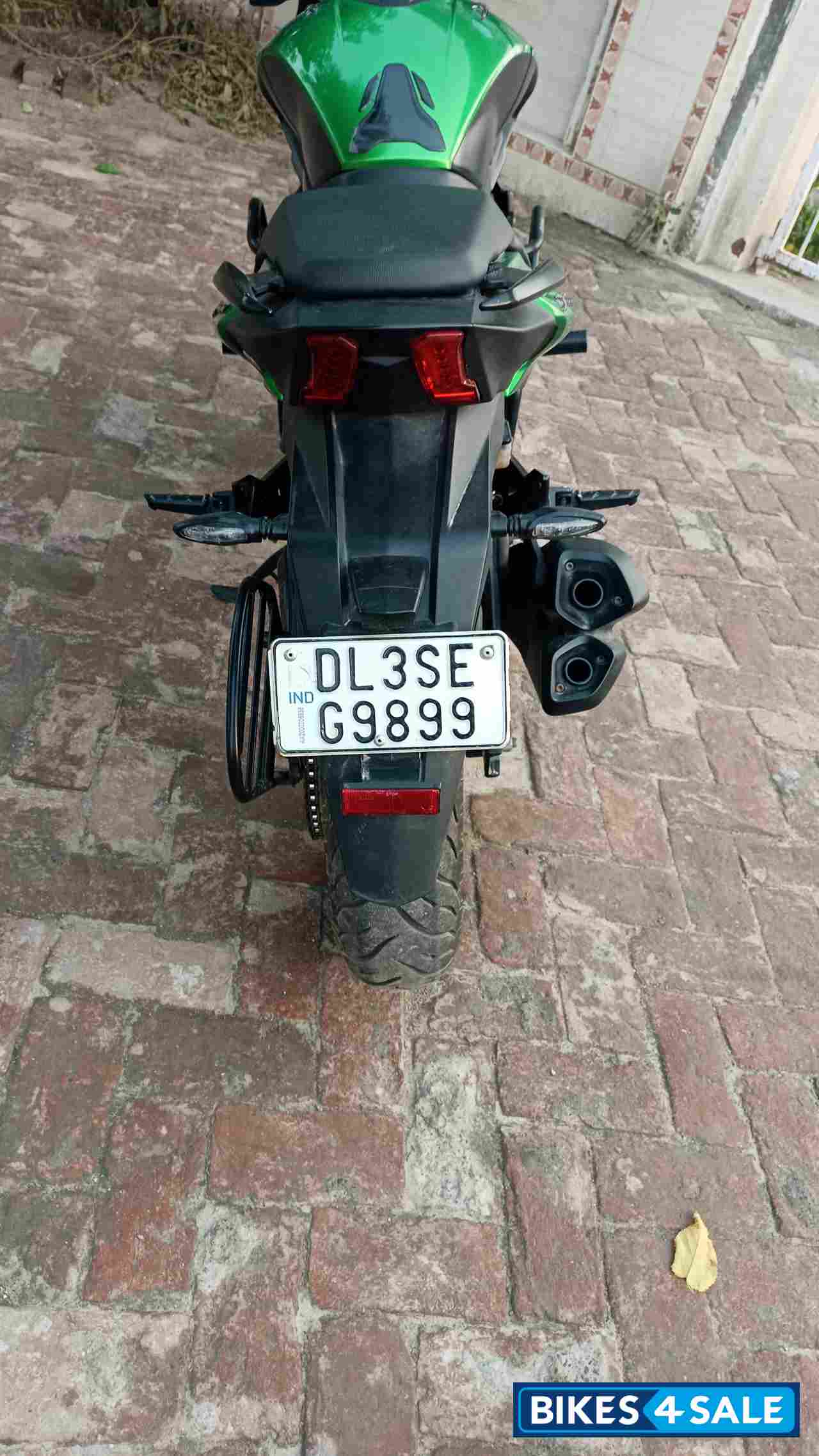 Bajaj Dominar 400 ABS BS6