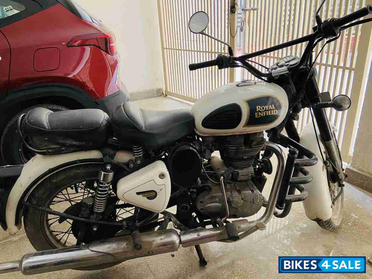 Royal Enfield Classic 350 Royal Enfield Classic 350