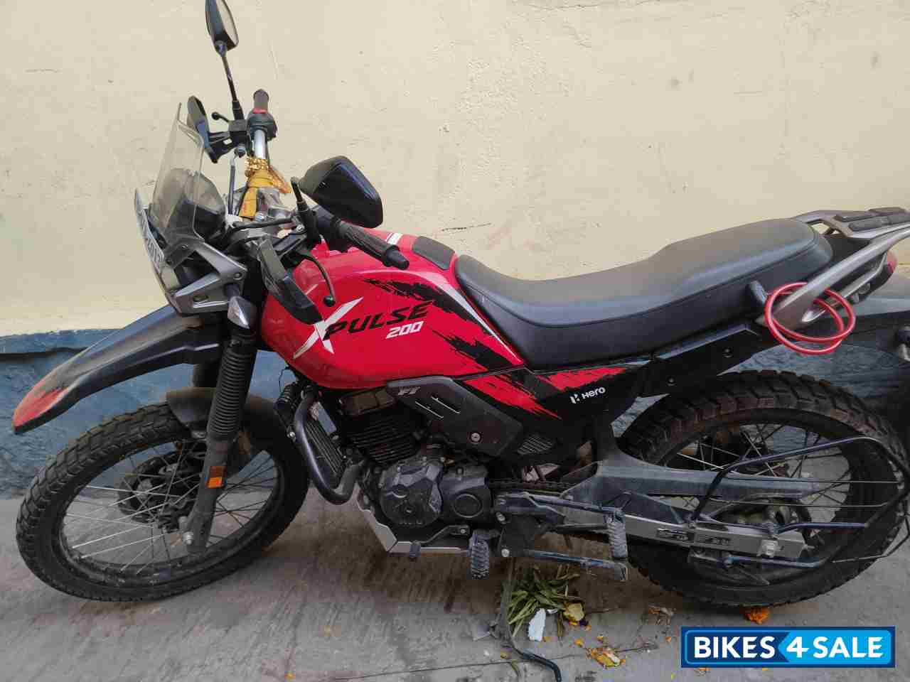 Red Hero XPulse 200 BS6
