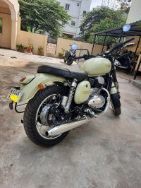 Lumas Lime Jawa forty two Dual Channel ABS