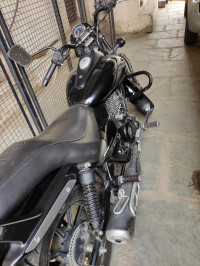 Bajaj Avenger Street 160