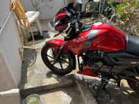 Red TVS Apache RTR 160