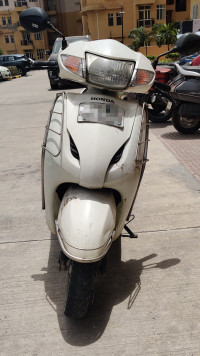 White Honda Activa
