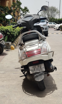 White Honda Activa
