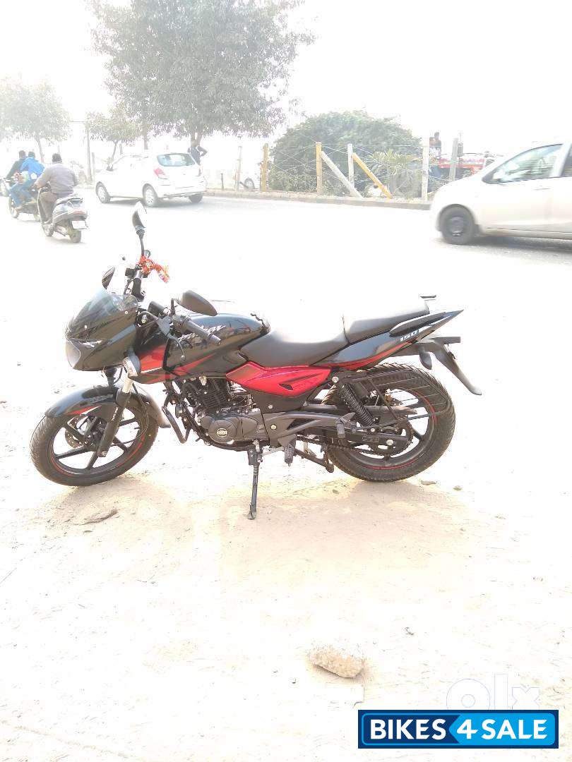 Bajaj Pulsar 150 Twin Disc Bajaj Pulsar 150 Twin Disc
