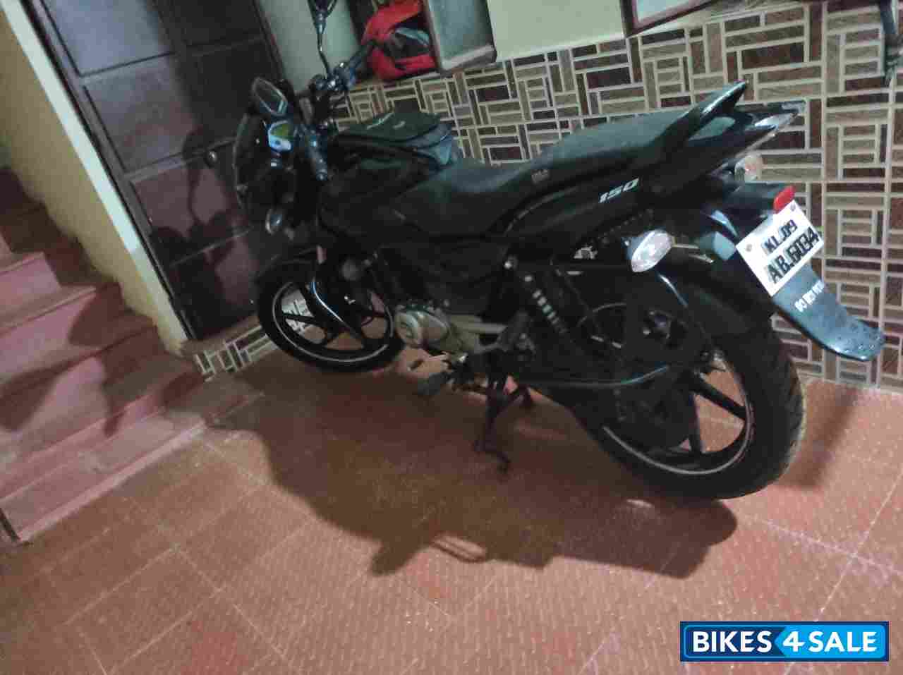 Black Bajaj Pulsar 150 DTSi