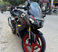 Black TVS Apache RR 310 BTO