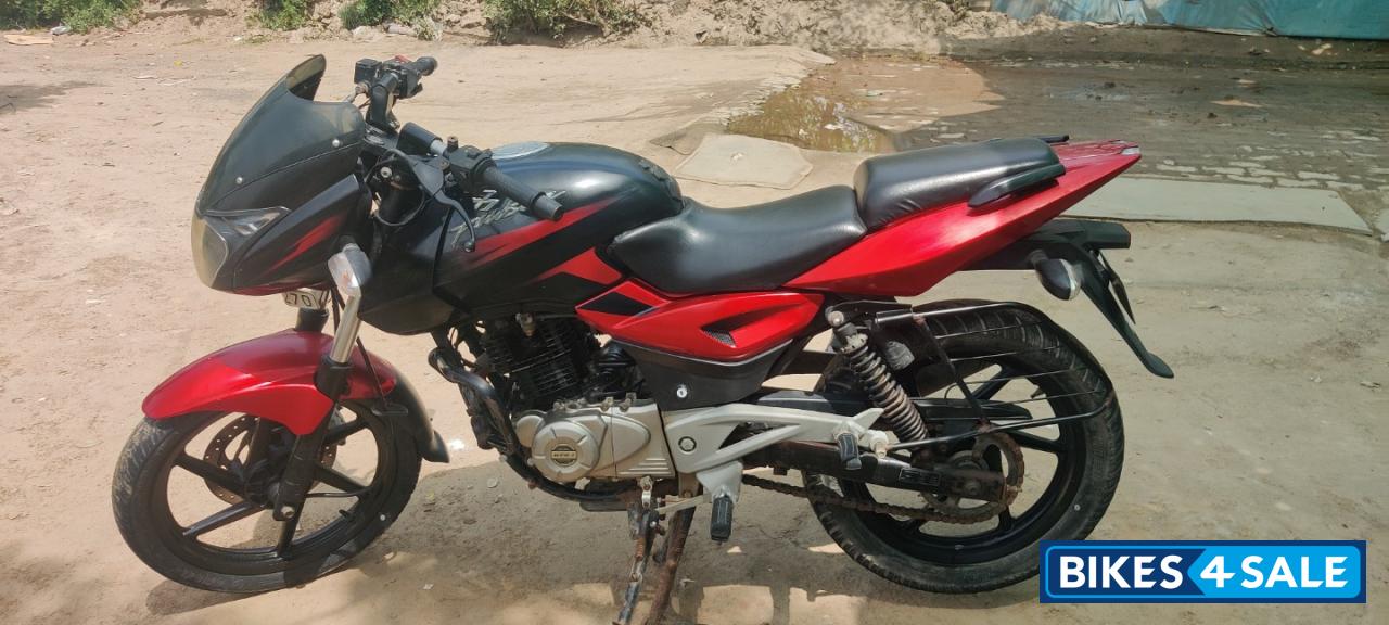 Bajaj Pulsar 180