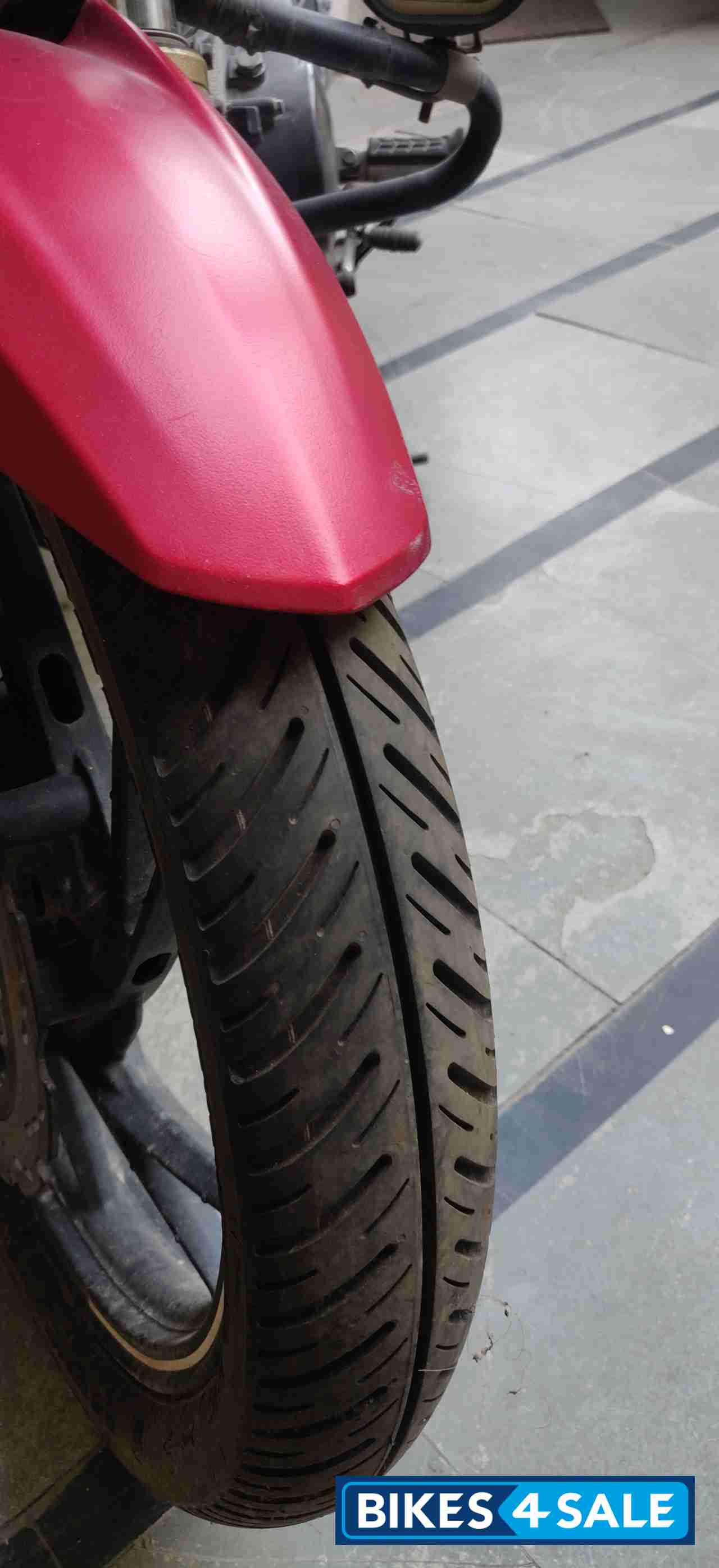 TVS Apache RTR 200 4V