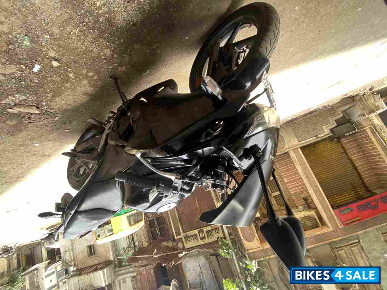 Black Honda CBR 250R