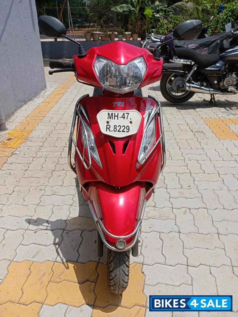 Red TVS Wego