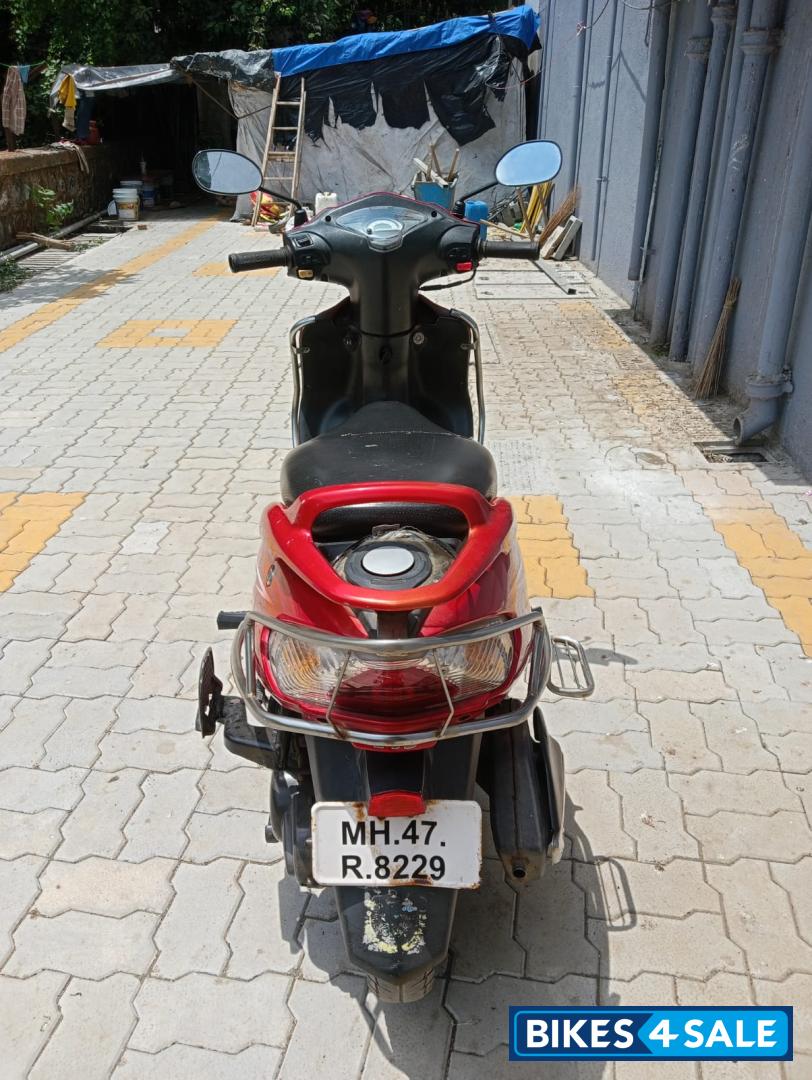 Red TVS Wego