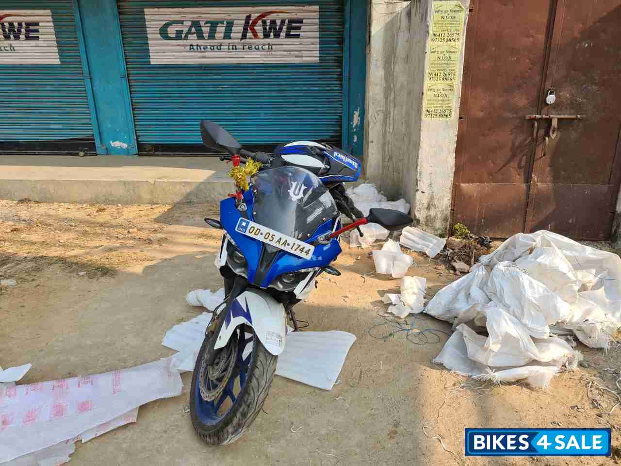 Bajaj Pulsar RS 200 BS6