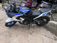 Bajaj Pulsar RS 200 BS6