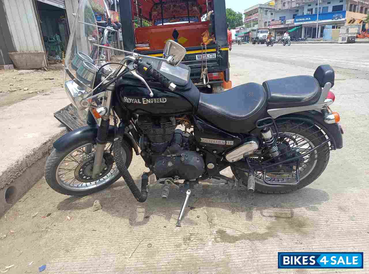 Royal Enfield Thunderbird 350