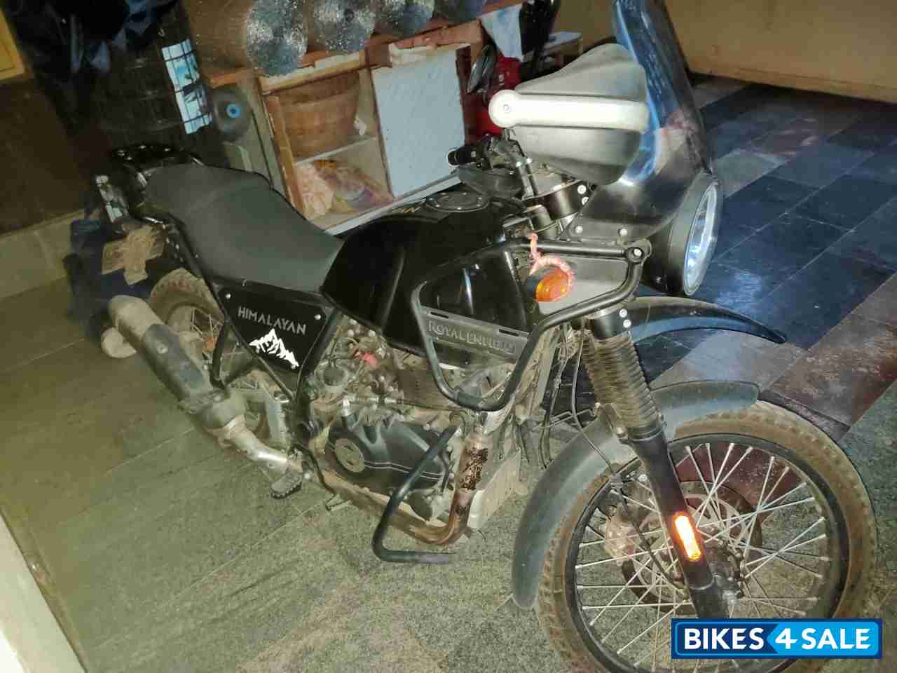 Granite Black Royal Enfield Himalayan BS VI