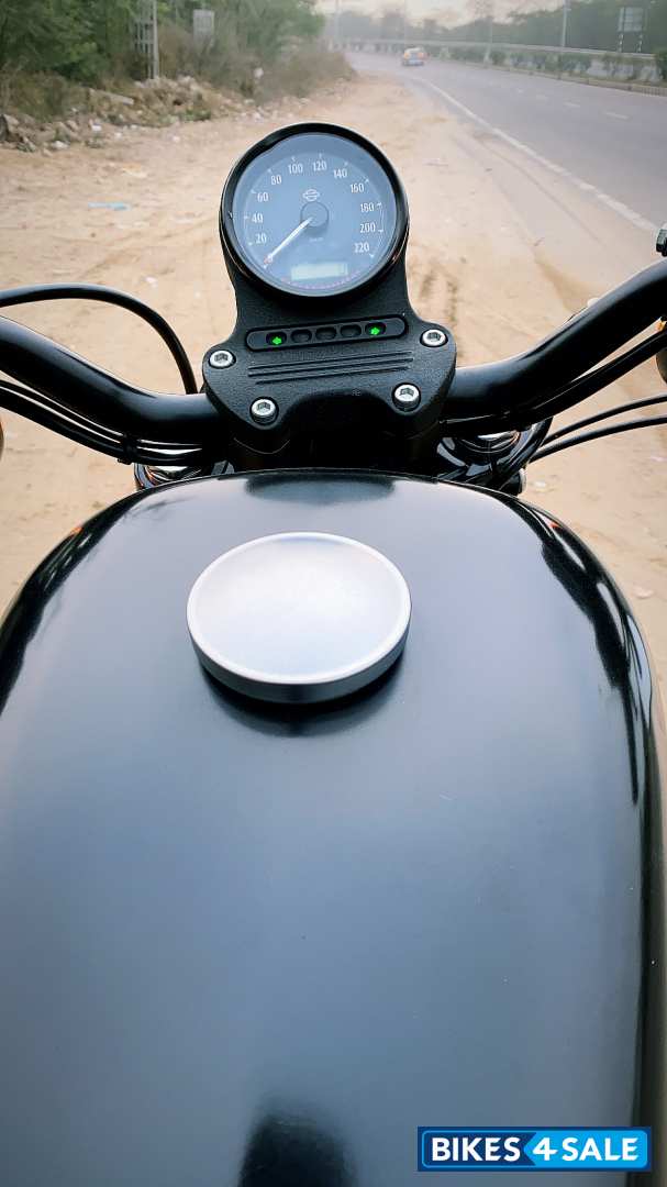 Denim Black Harley Davidson Iron 883