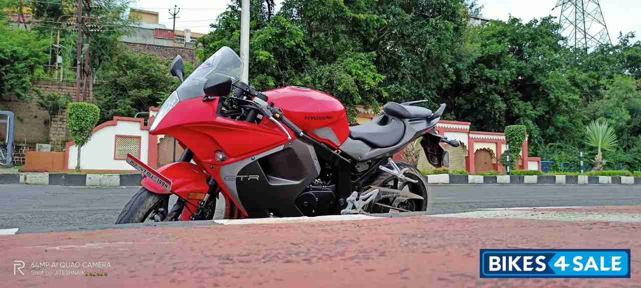 Hyosung GT250R Hyosung GT250R