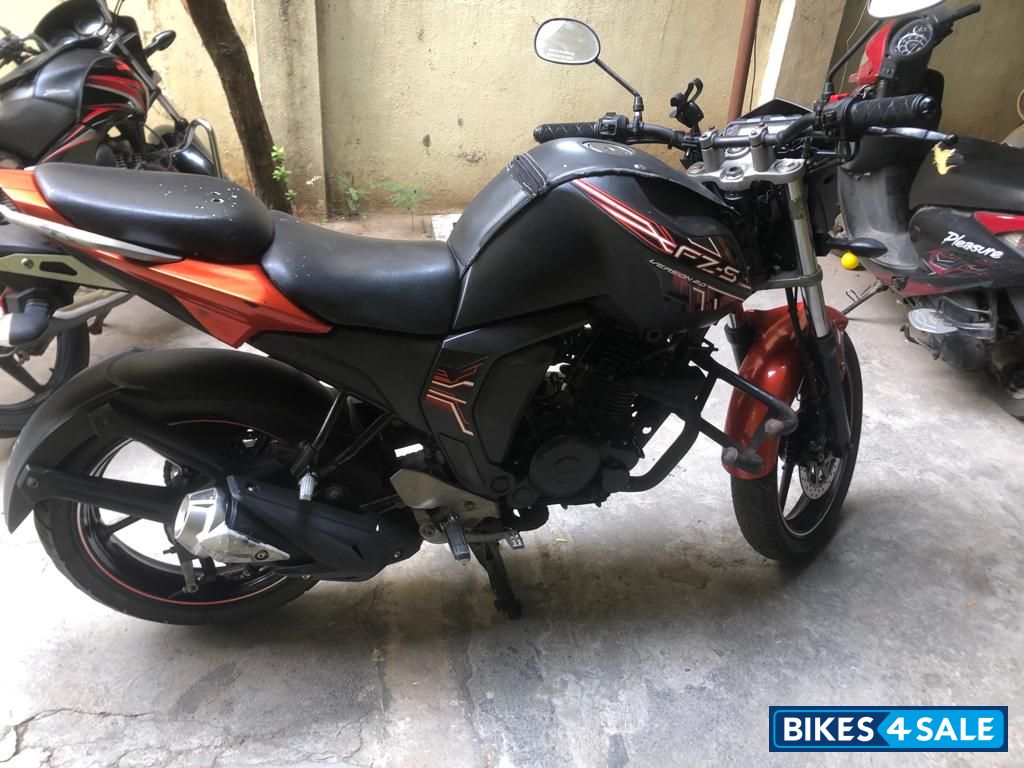 Yamaha FZ-S FI V2