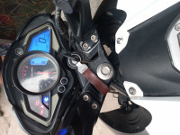 White Bajaj Pulsar 200 NS