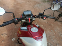 White And Red Hero Xtreme 160R