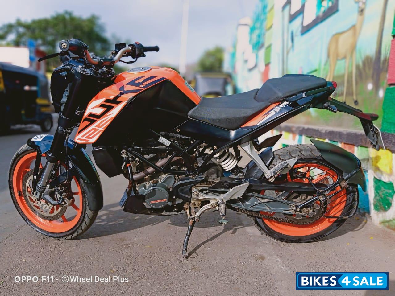 KTM Duke 125