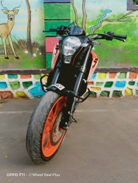 KTM Duke 125