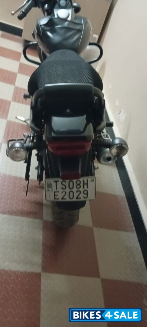 Bajaj Avenger Street 160