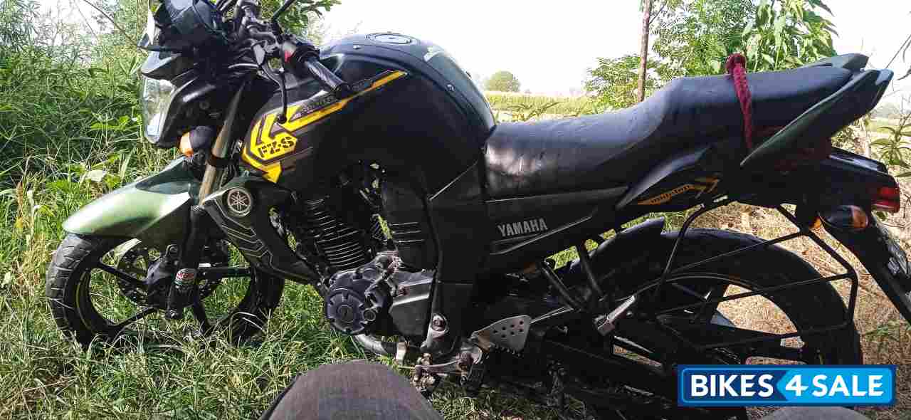 Military Green Yamaha FZ-S