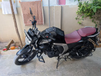 Yamaha FZ FI V2