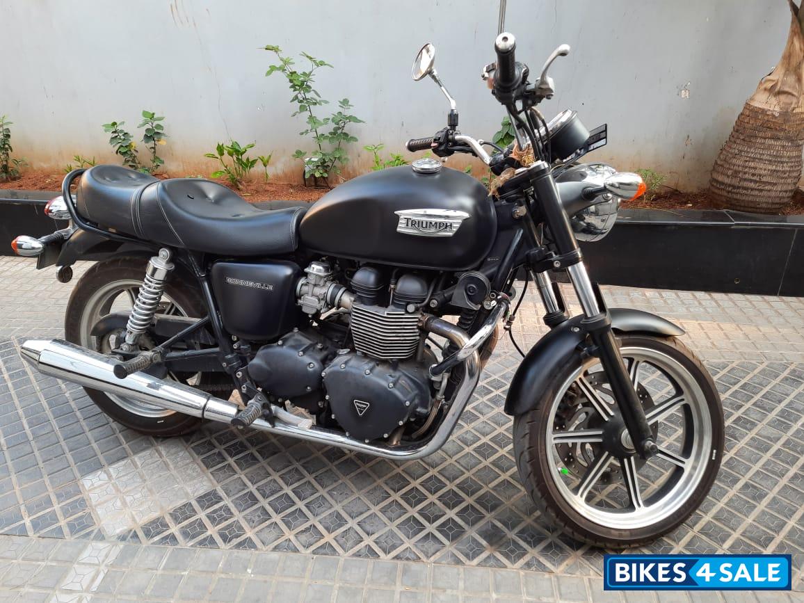 Triumph Bonneville