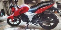 Red TVS Apache RTR 160 4V