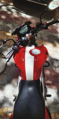 Red TVS Apache RTR 160 4V