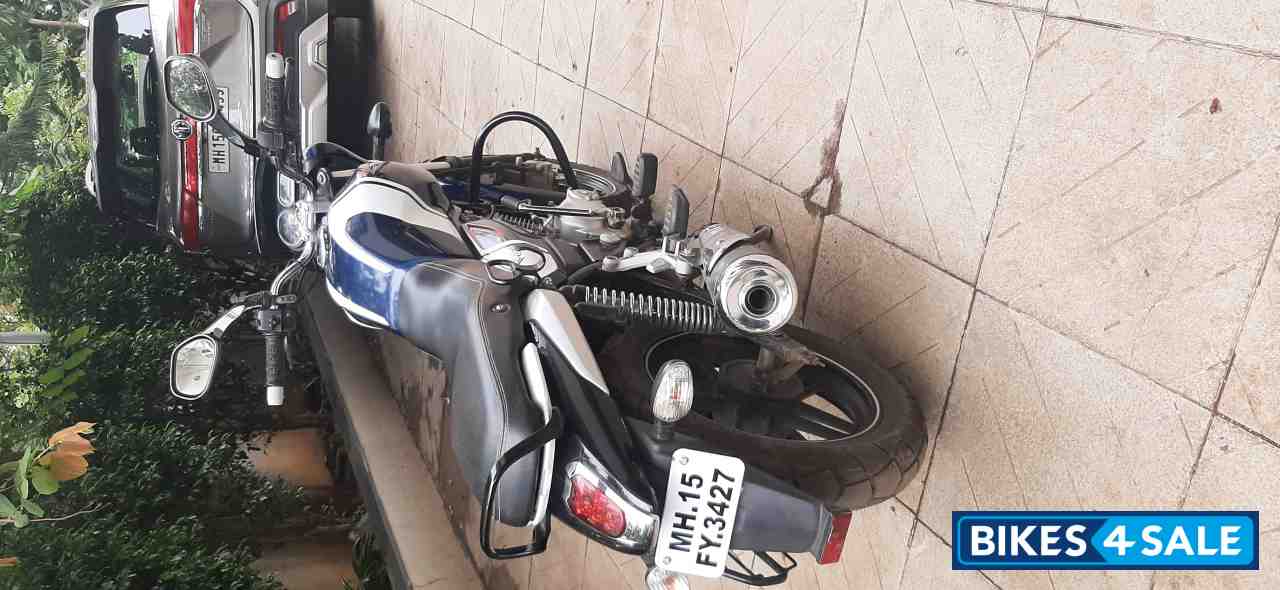 Blue White Bajaj V15