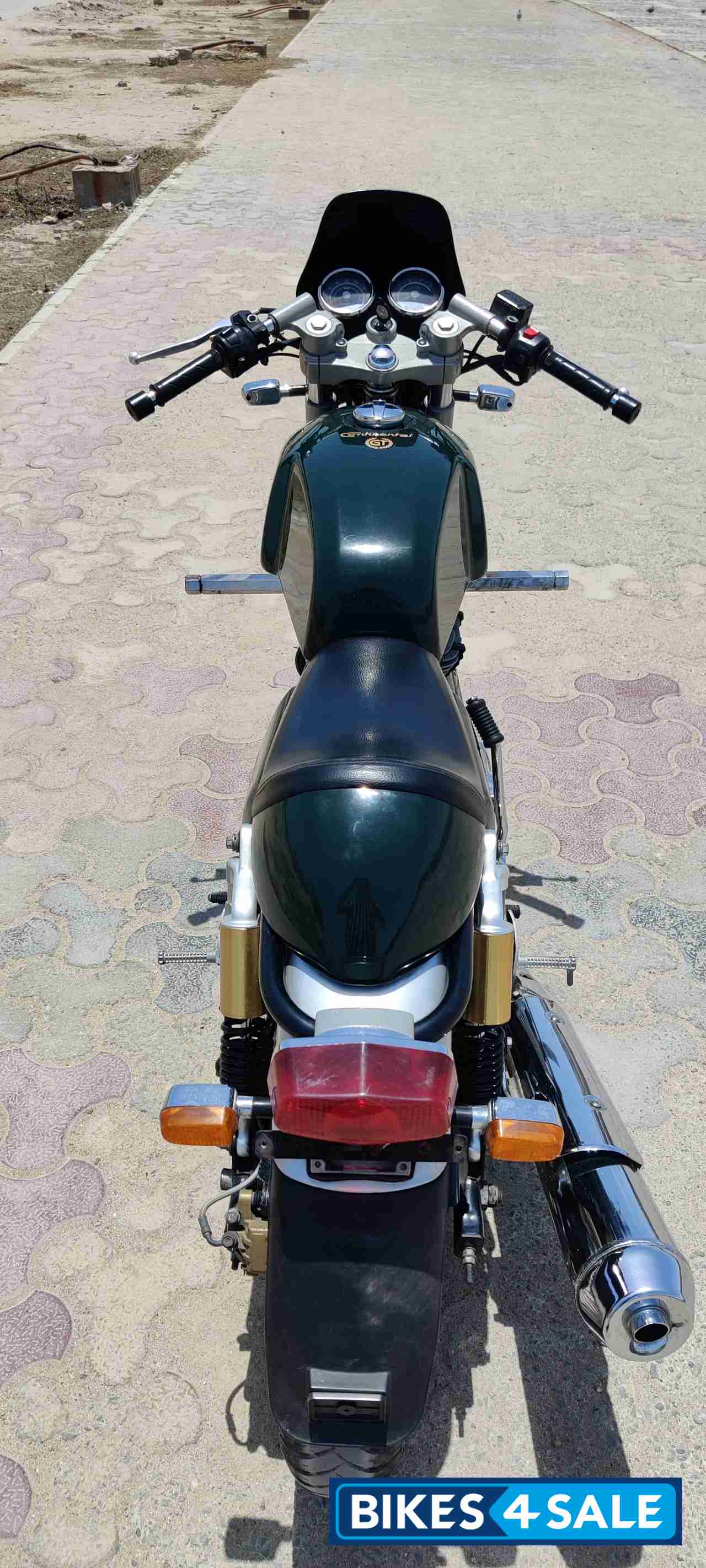 Green Royal Enfield Continental GT 535 Green Royal Enfield Continental GT 535