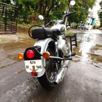 Silver Royal Enfield Classic 350